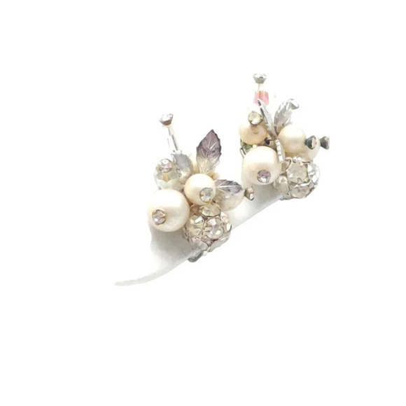 Vendome Faux Pearl Clear Rhinestone Cluster Leaf Stud Earrings Silver Tone Vinta - Picture 2 of 8
